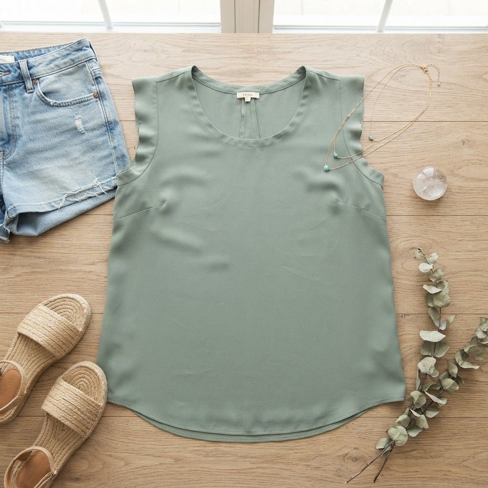 Pleione Sage Green Sleeveless Pleat Back Blouse XL Scoop Neck Flowy Tank Top
